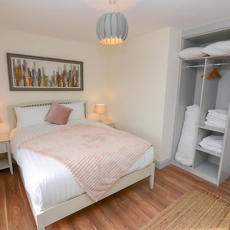Lodge At The Old Barracks Athenry Extérieur photo