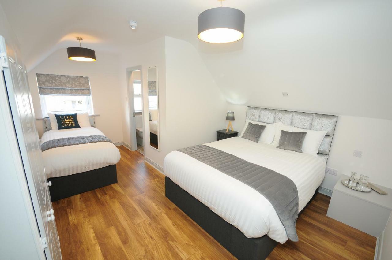 Lodge At The Old Barracks Athenry Extérieur photo